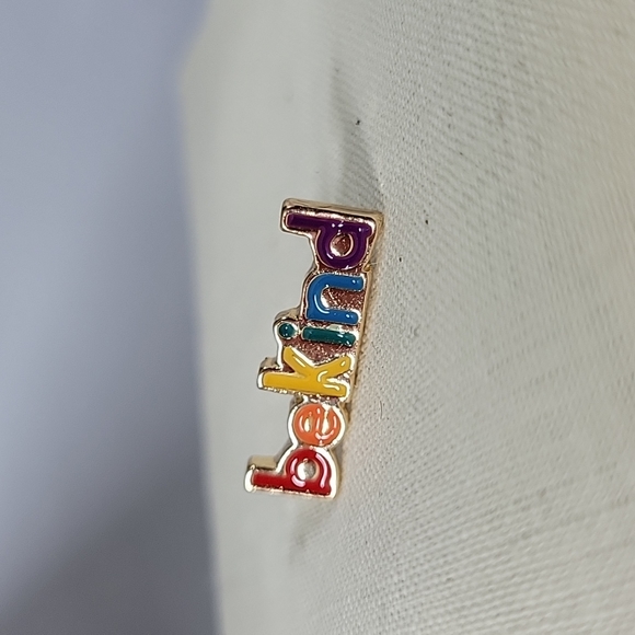 Be Kind Multicolor Enamel & Steel Pin, unisex - Picture 2 of 4